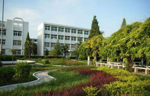 南宁市电子工程学校